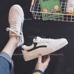 کفش اسپرت زنانه بغل پشت خط مشکی 12279