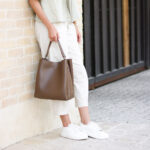 کیف زنانه نیم گرد عمود باس - کد : (22325) - تصویر 2