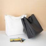 کیف زنانه نیم گرد عمود باس - کد : (22325) - تصویر 6