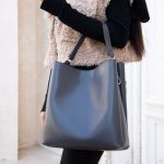 کیف زنانه نیم گرد عمود باس - کد : (22325) - تصویر 12